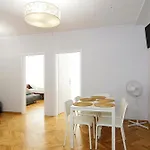 Legendary Apartman *