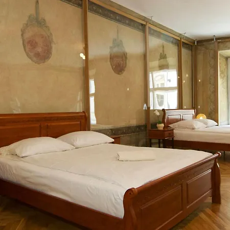 アパート Legendary