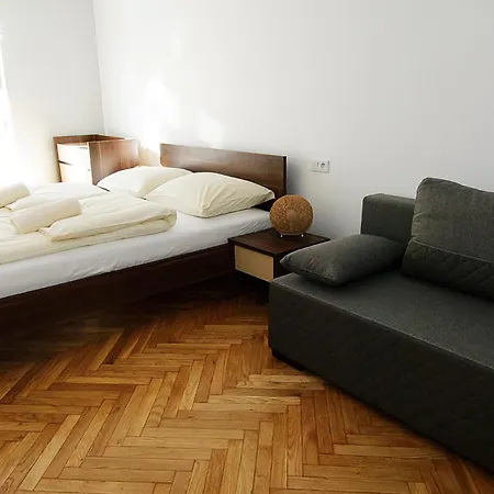 Legendary * كراكوفيا