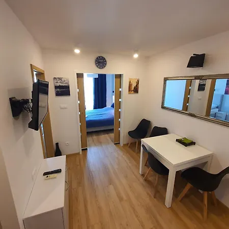 Apartment Legendary